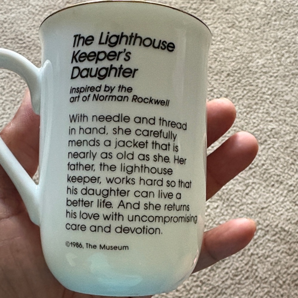 Norman Rockwell Blue and White Coffee Mug, no
Chips like new condition - Picture 4 of 4